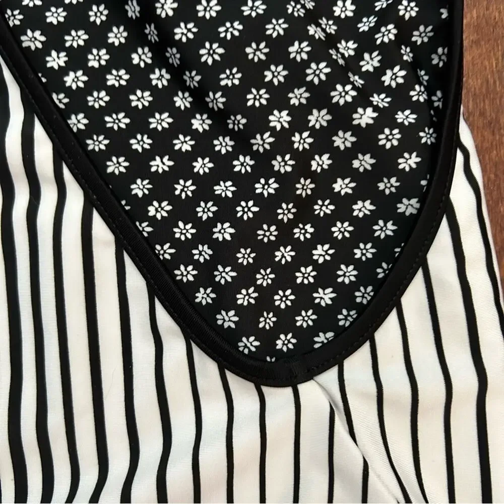 Volcom Reversible Striped Black and White Women’s One Piece, Size XS